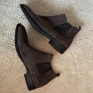 Men's Robert Wayne Chelsea Boots